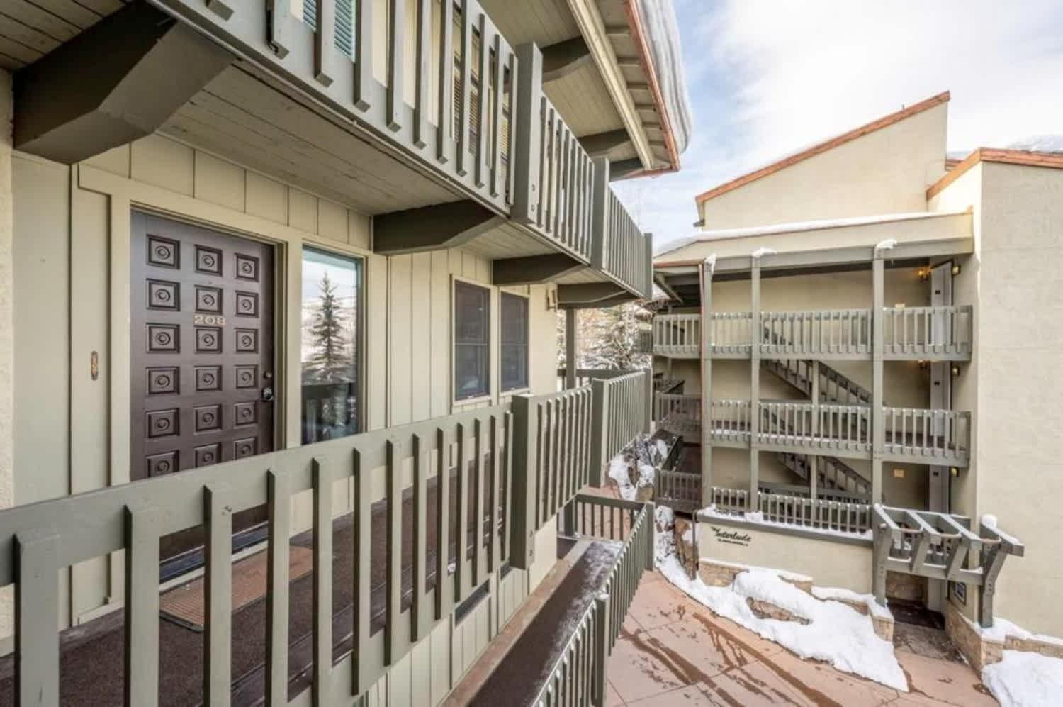 Renovated 2 Bedroom Condo W Hot Tub -Mountain Views! Snowmass Village Exterior photo