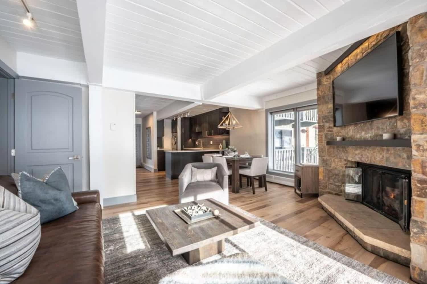 Renovated 2 Bedroom Condo W Hot Tub -Mountain Views! Snowmass Village Exterior photo